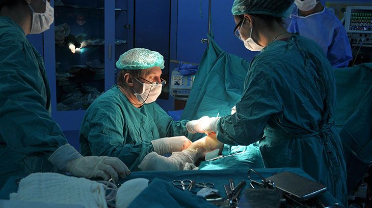 Çocuklarda Kemik Tümörü Nedir? Belirtileri Nelerdir? Tedavisi Nasıl Yapılır?